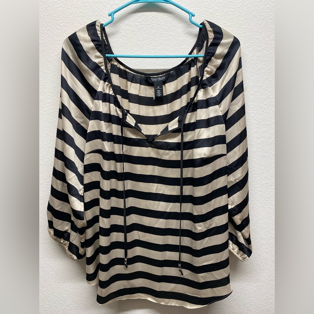 White House Black Market size XL blouse
